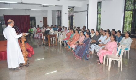 “Training Program for the Parish Pastoral Council and Finance Committee”